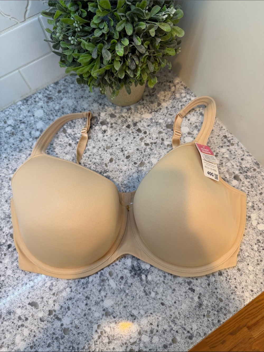 Essential Bodywear Nude Beige Women's Bra  underwire New size 40G